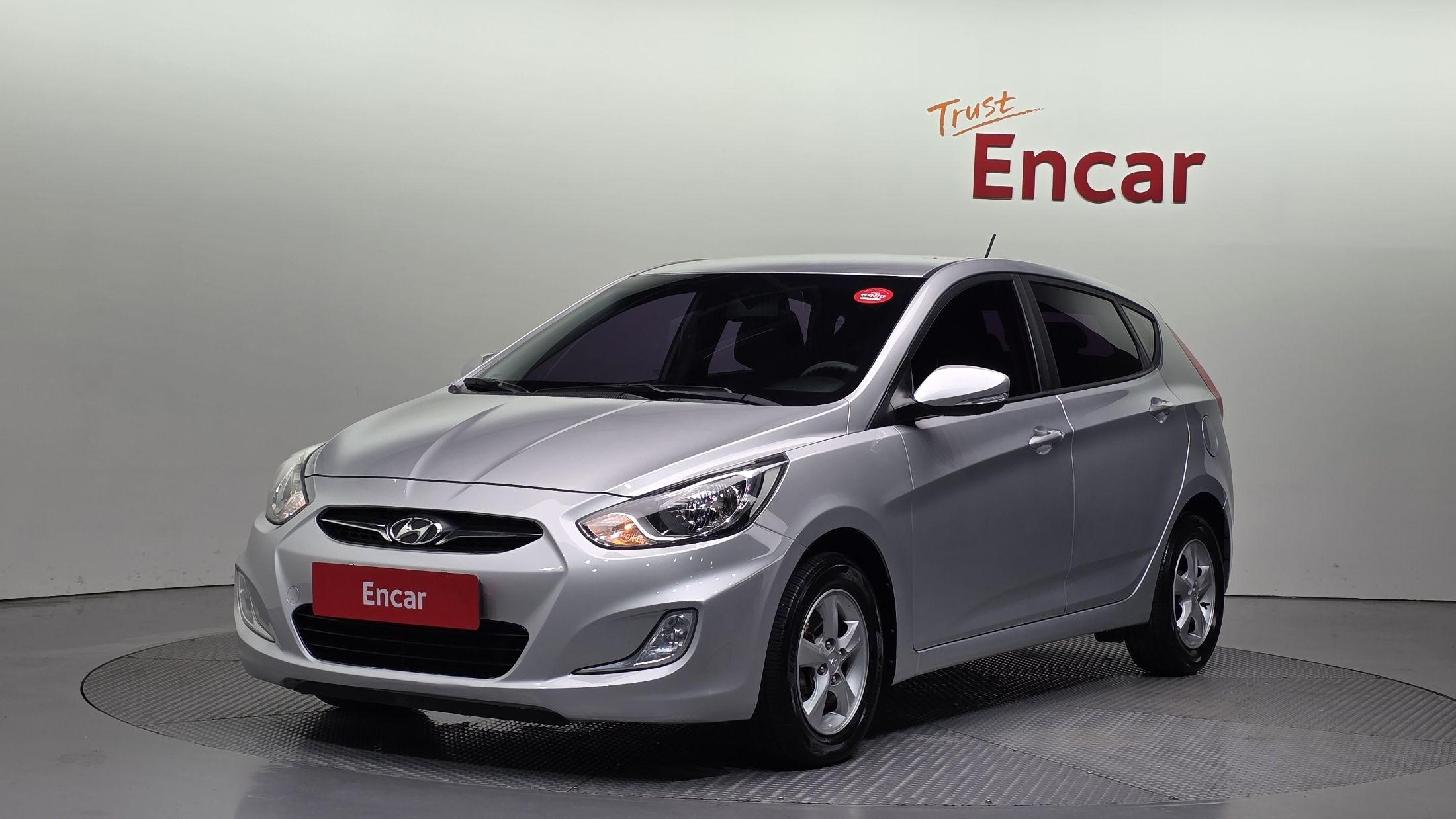 HYUNDAI ACCENT NEW 2012
