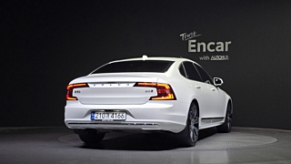 VOLVO S90 2024