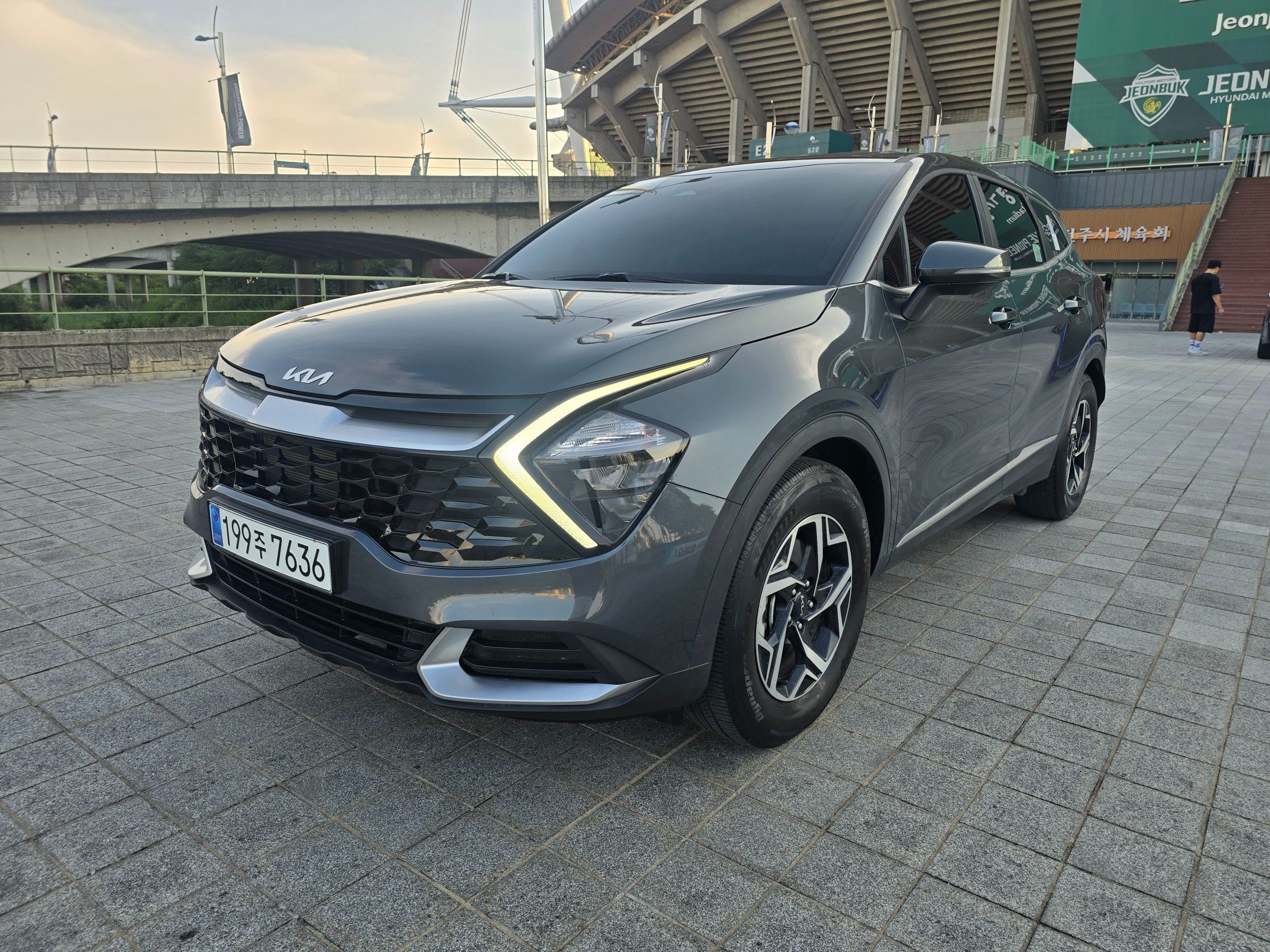 KIA SPORTAGE 2024