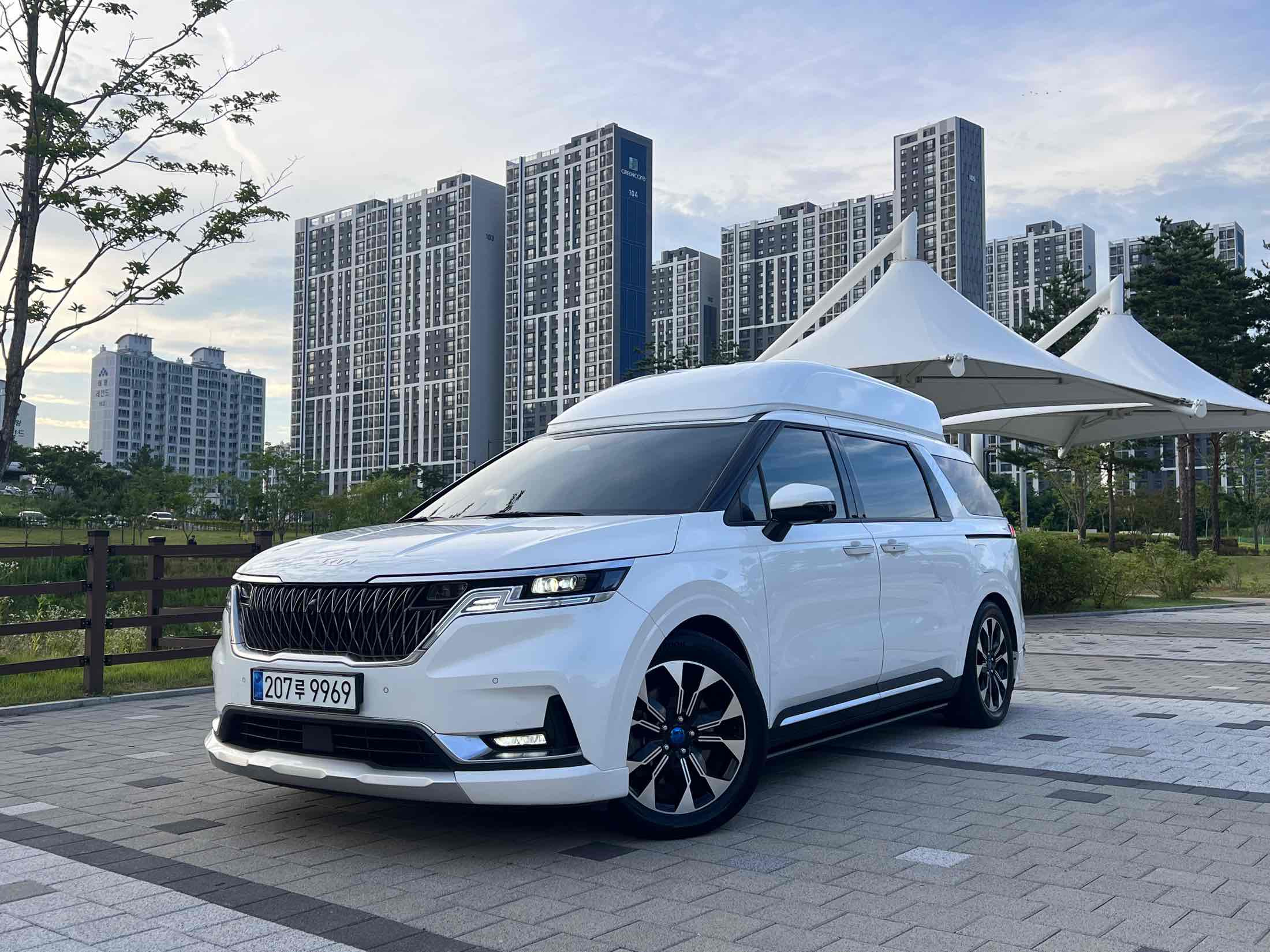 KIA CARNIVAL 2021