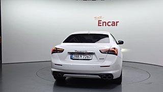 MASERATI GHIBLI 2022
