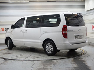 HYUNDAI STAREX GRAND 2020