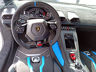 LAMBORGHINI HURACAN 2022