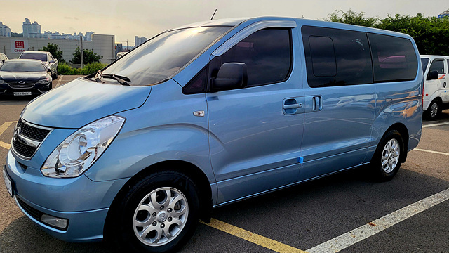 HYUNDAI STAREX GRAND 2011
