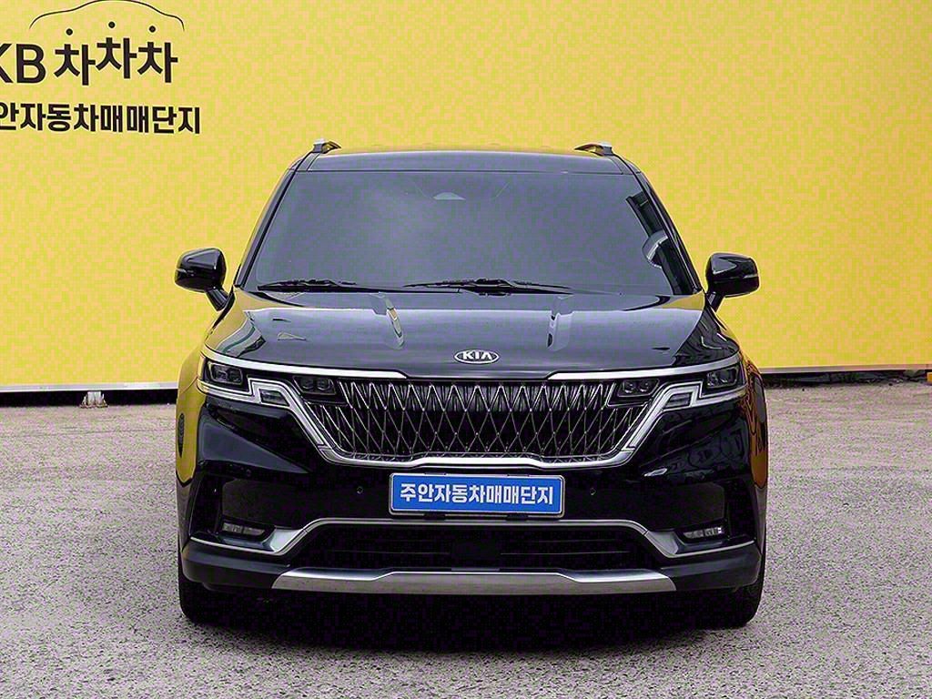 KIA CARNIVAL 2021