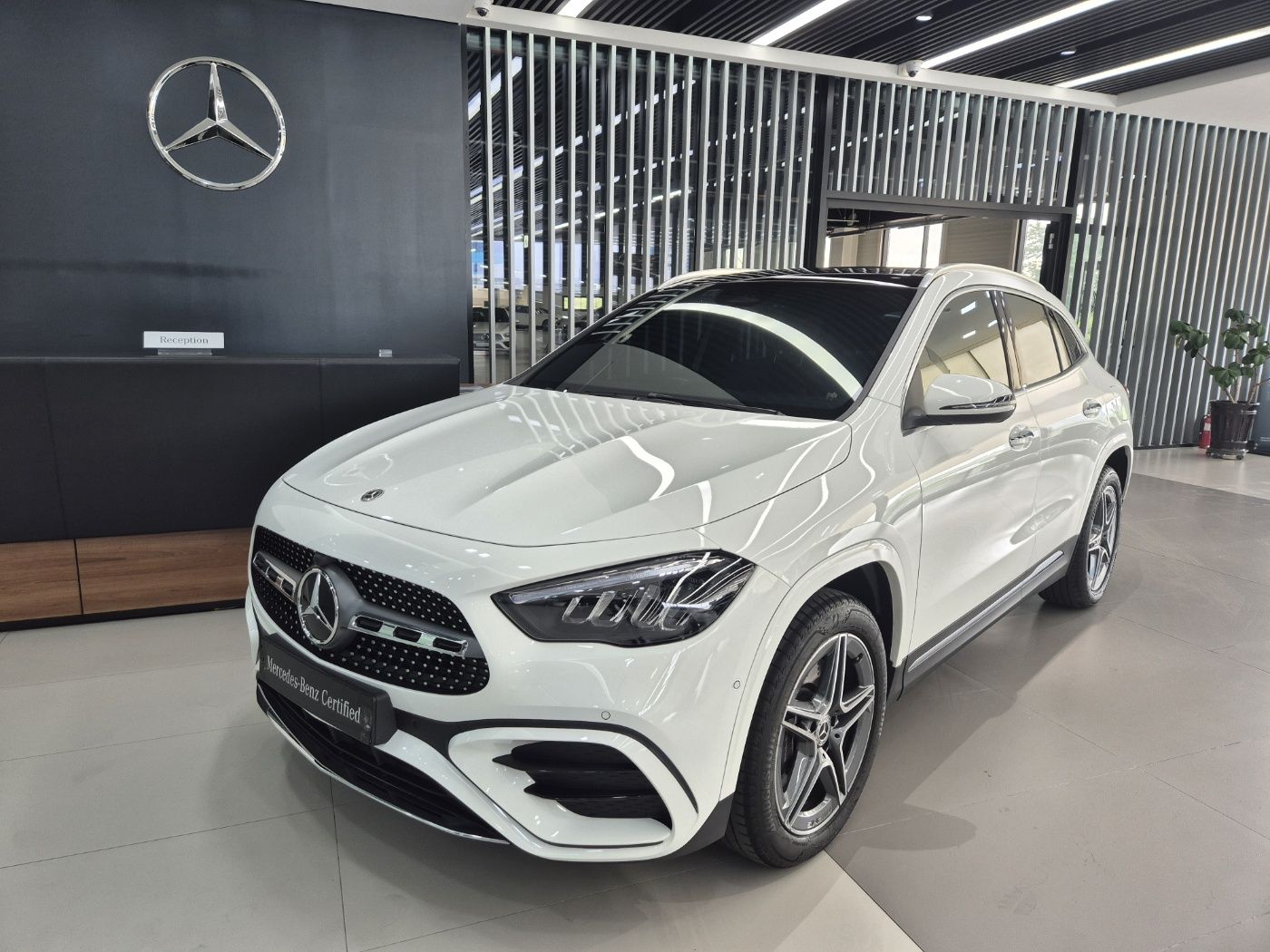 MERCEDES BENZ GLA-CLASS H247 2024