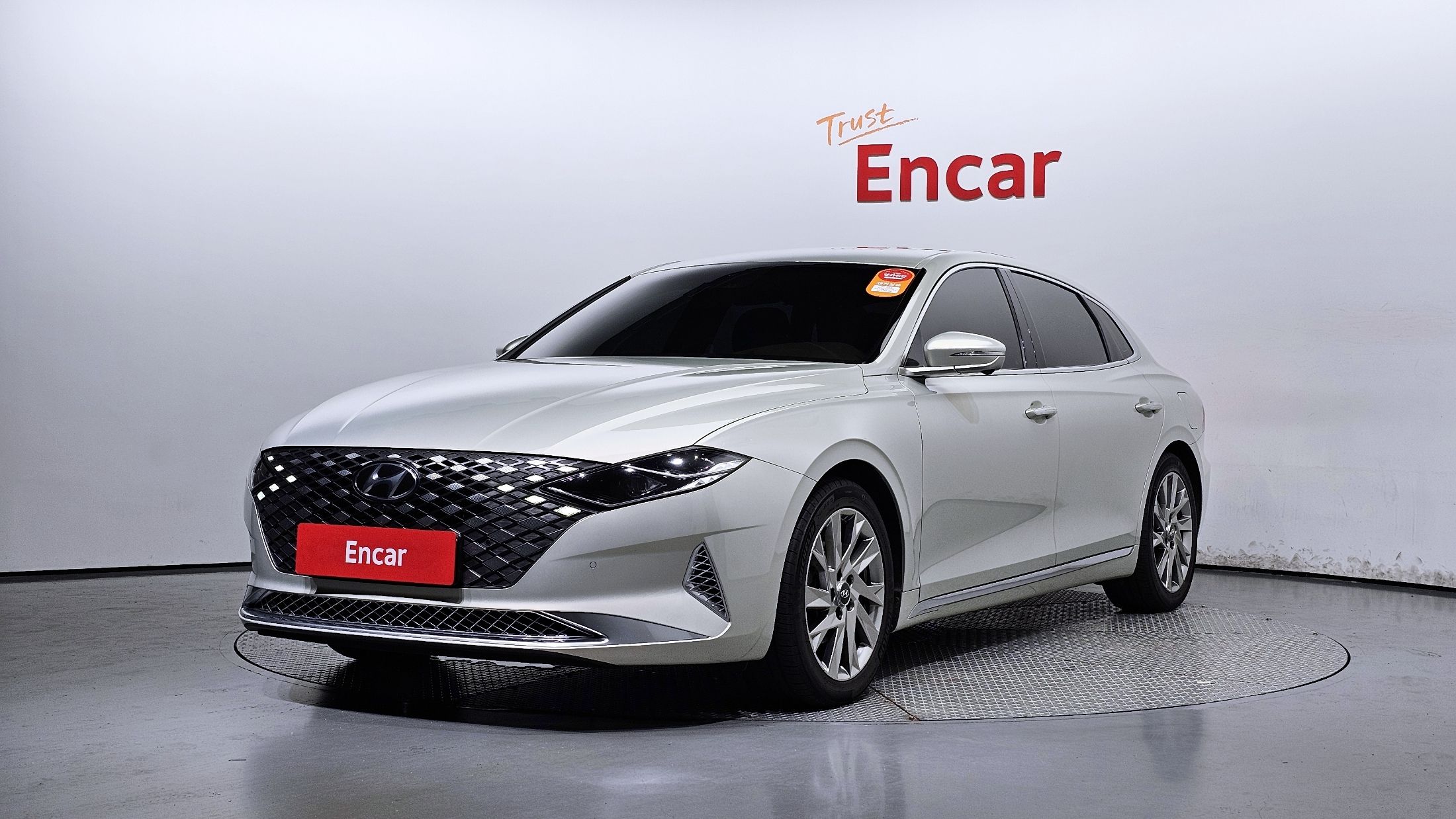HYUNDAI GRANDEUR IG HYBRID 2019