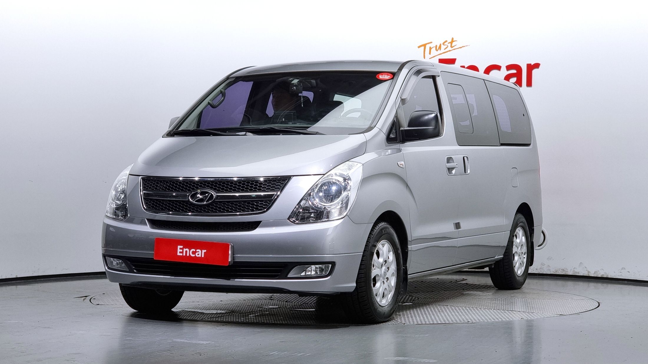 HYUNDAI STAREX GRAND