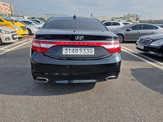 HYUNDAI GRANDEUR HG 2016