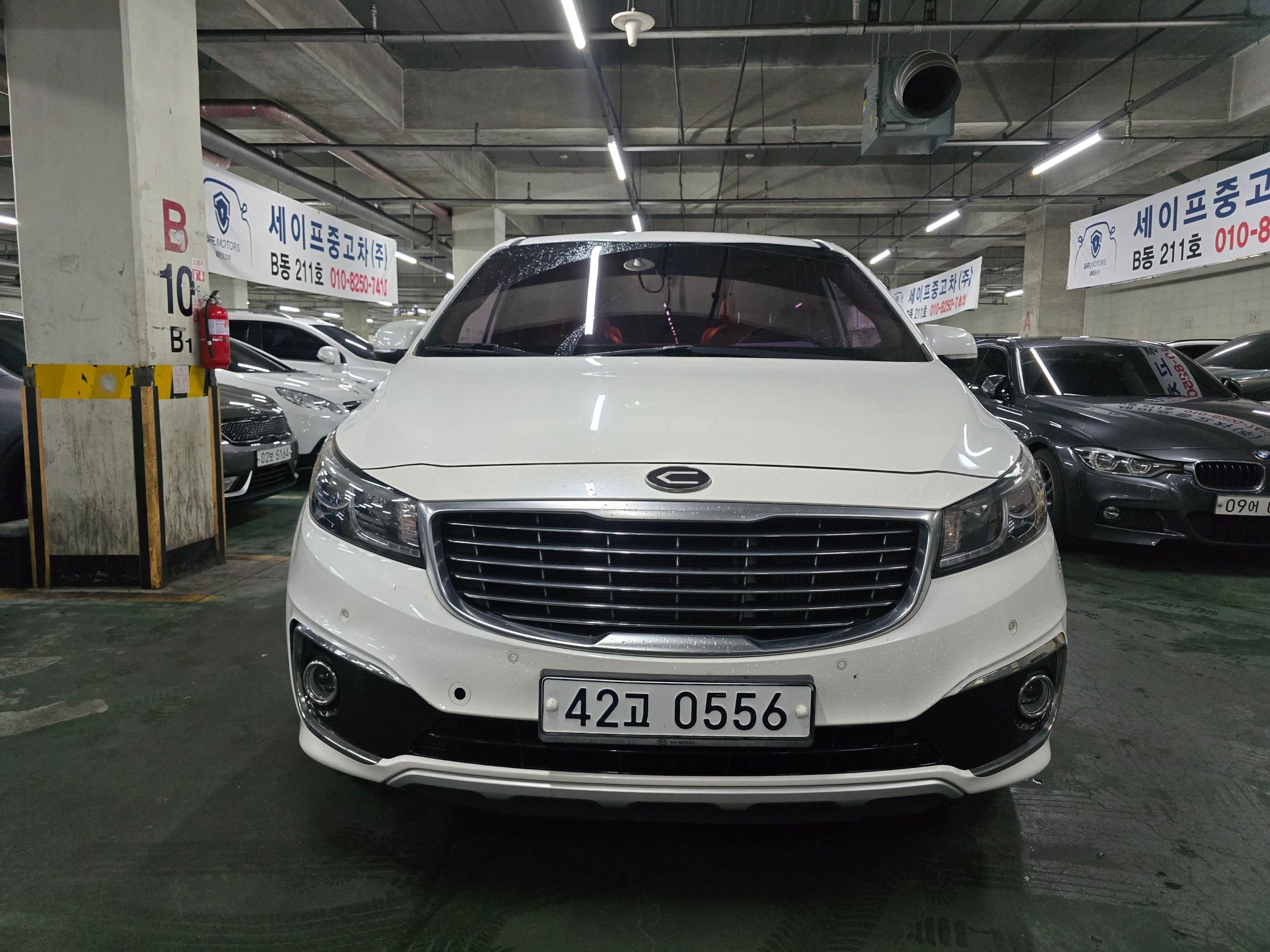 KIA CARNIVAL 2016