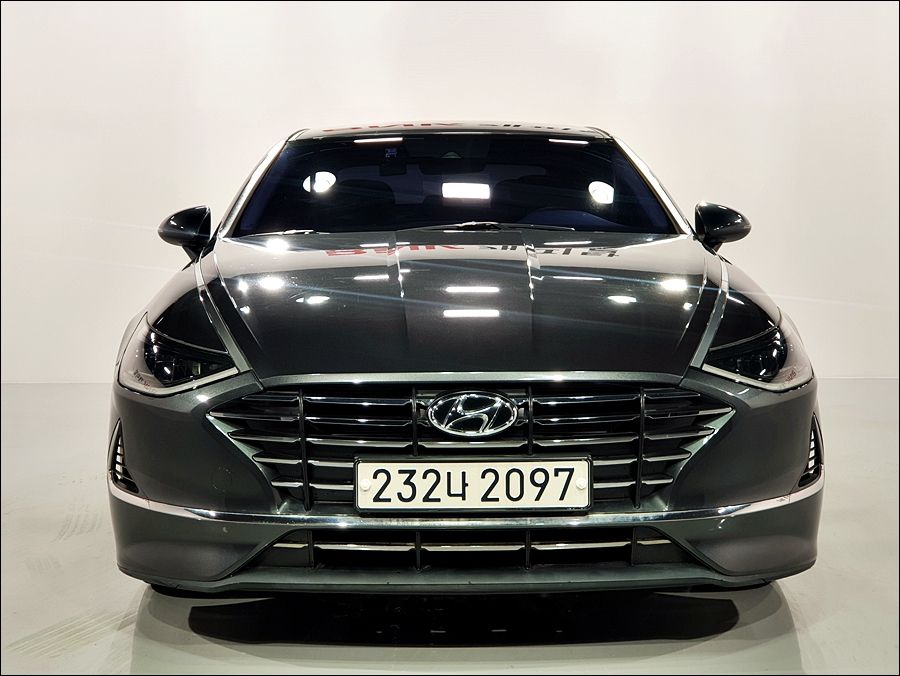 HYUNDAI SONATA DN8 2019