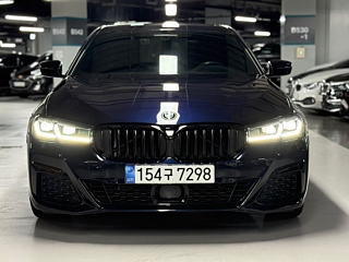 BMW 5-SERIES G30  520i M Sport 2022