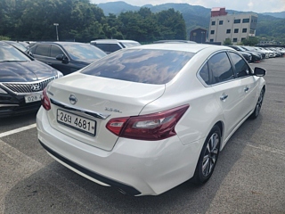 NISSAN ALTIMA 2017