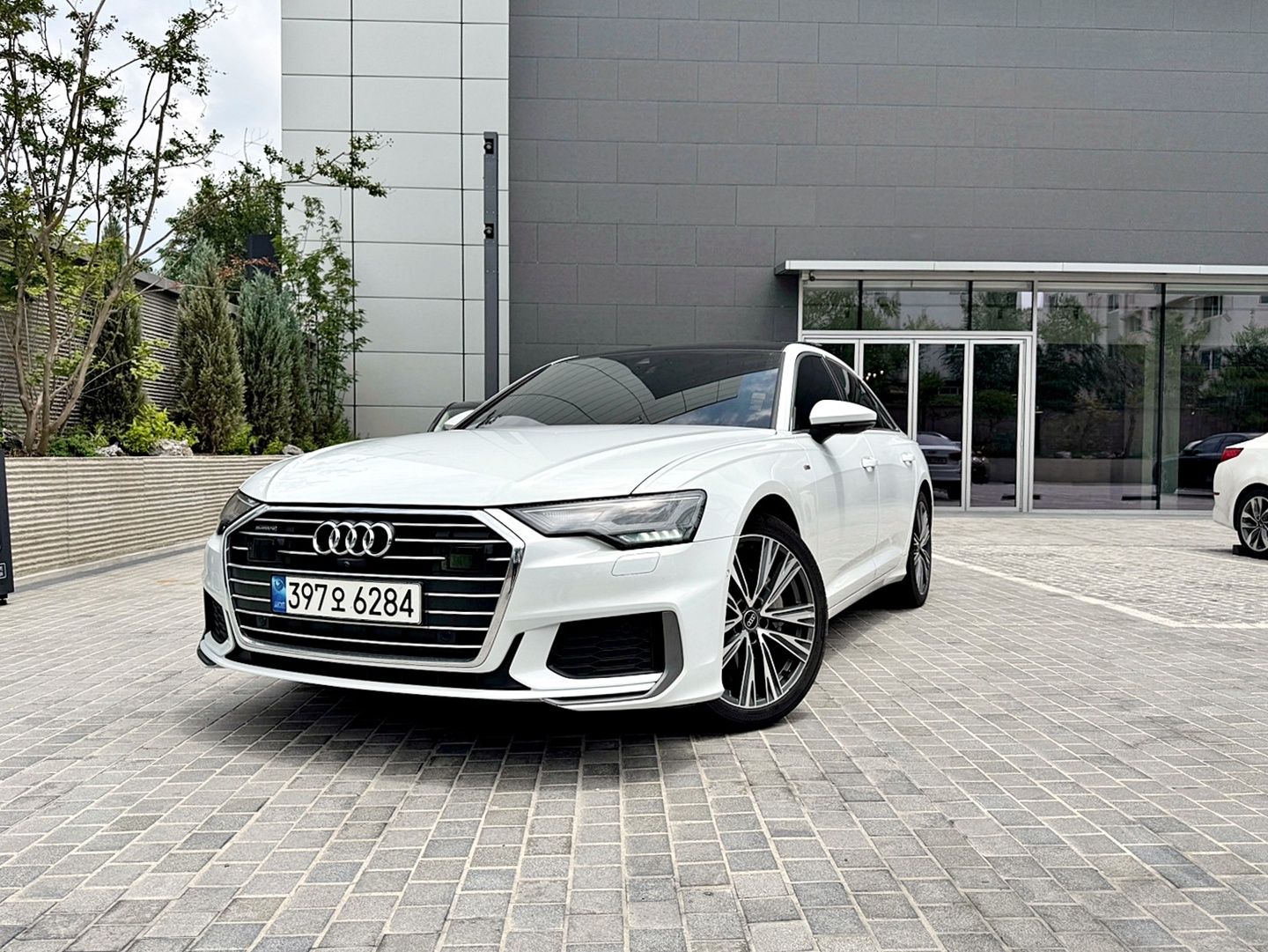 AUDI A6 C8 2023