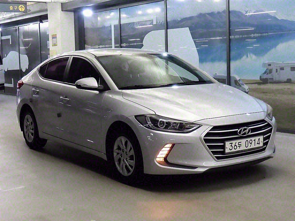 HYUNDAI AVANTE AD 2015
