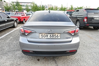 HYUNDAI LF SONATA HYBRID 2016