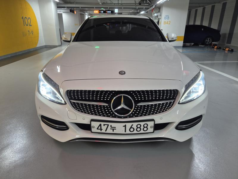 MERCEDES BENZ C-CLASS W205 2015