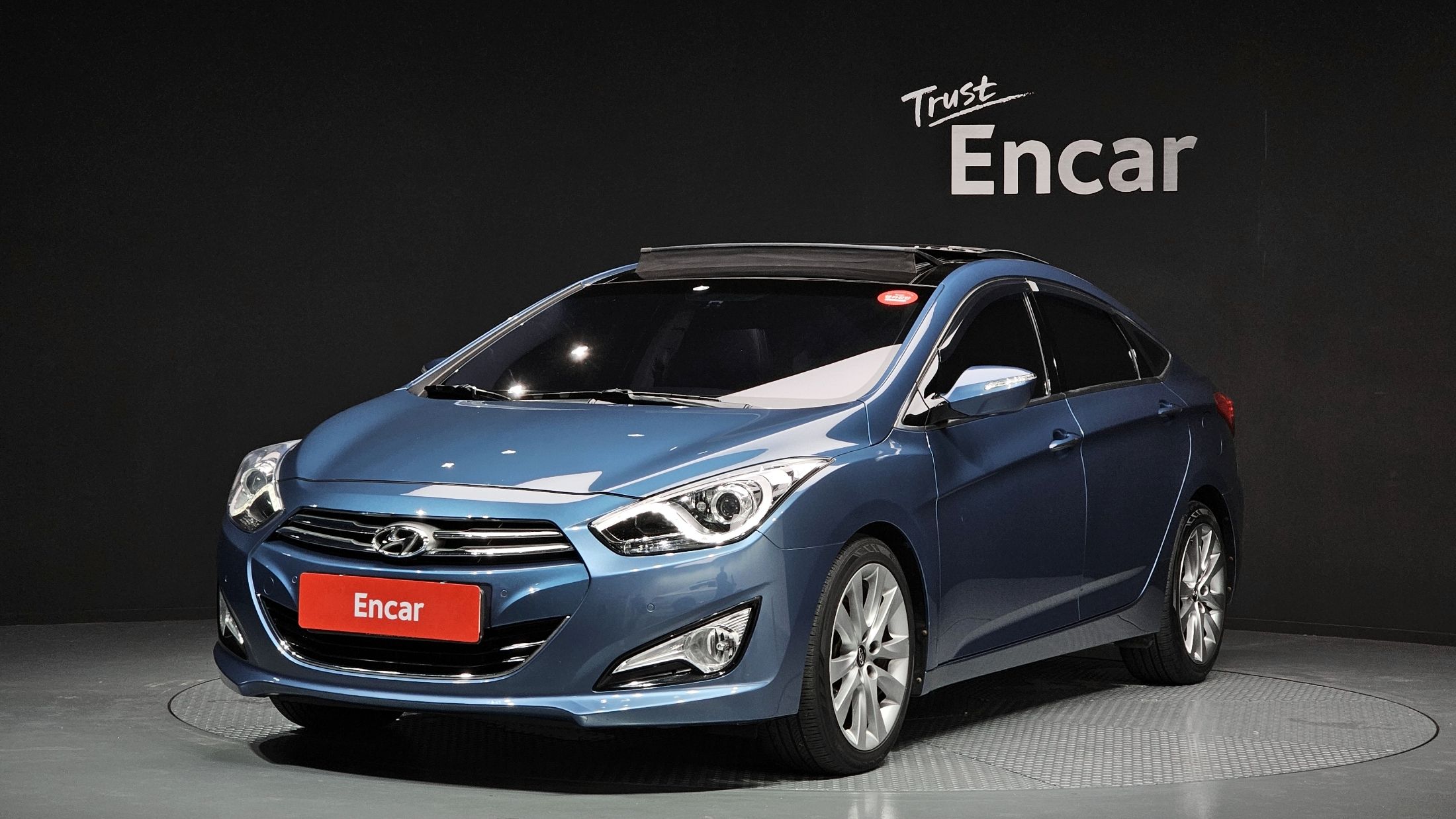 HYUNDAI I40 SALOON 2012