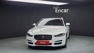 JAGUAR XE 2018