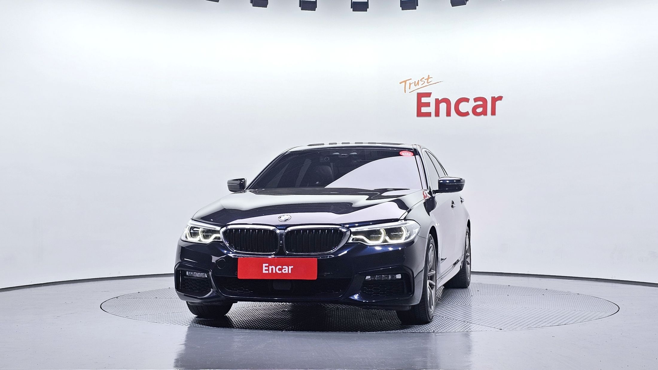 BMW 5-SERIES G30 2018
