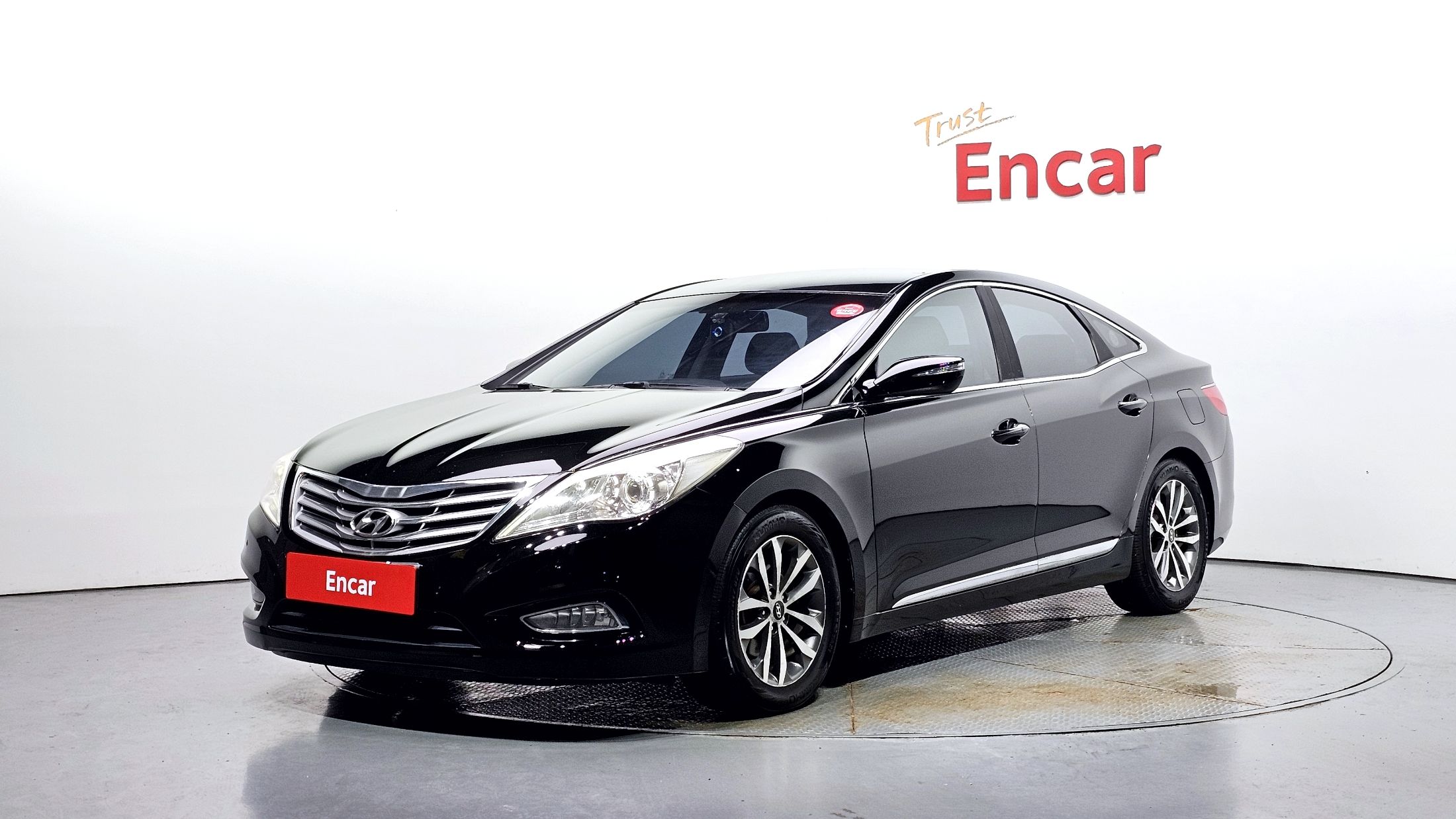 HYUNDAI GRANDEUR HG 2011