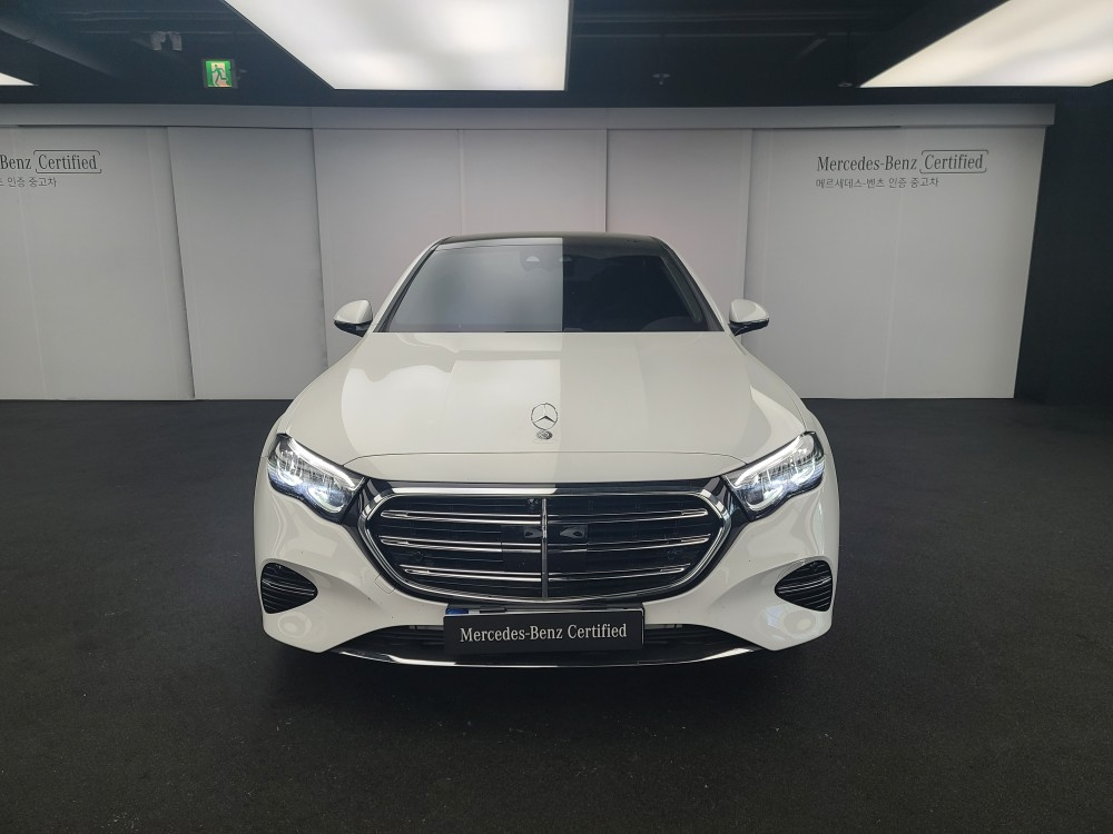 MERCEDES BENZ E-CLASS W214 2024