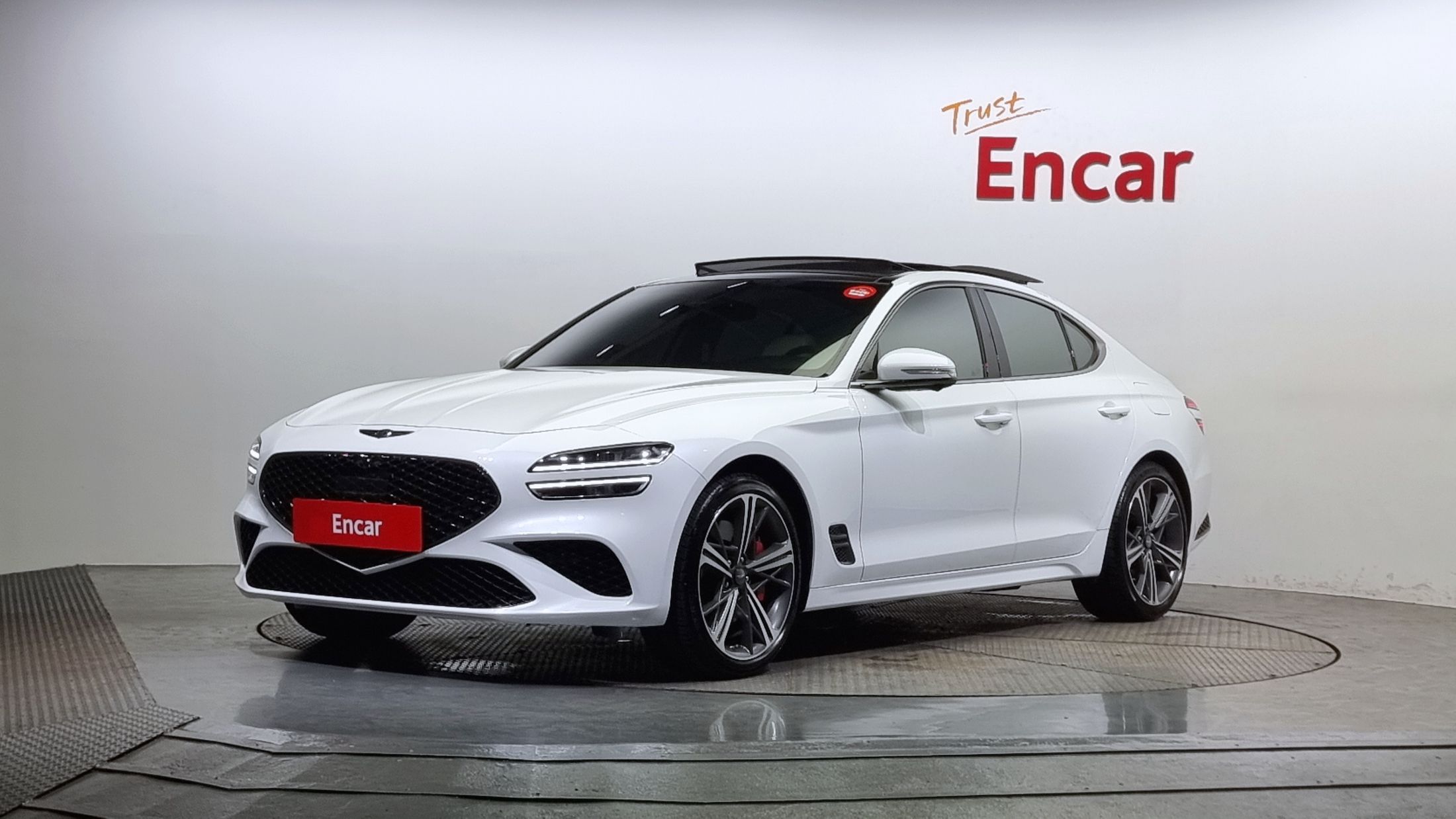 GENESIS G70