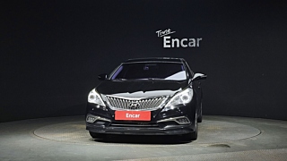 HYUNDAI GRANDEUR HG 2016