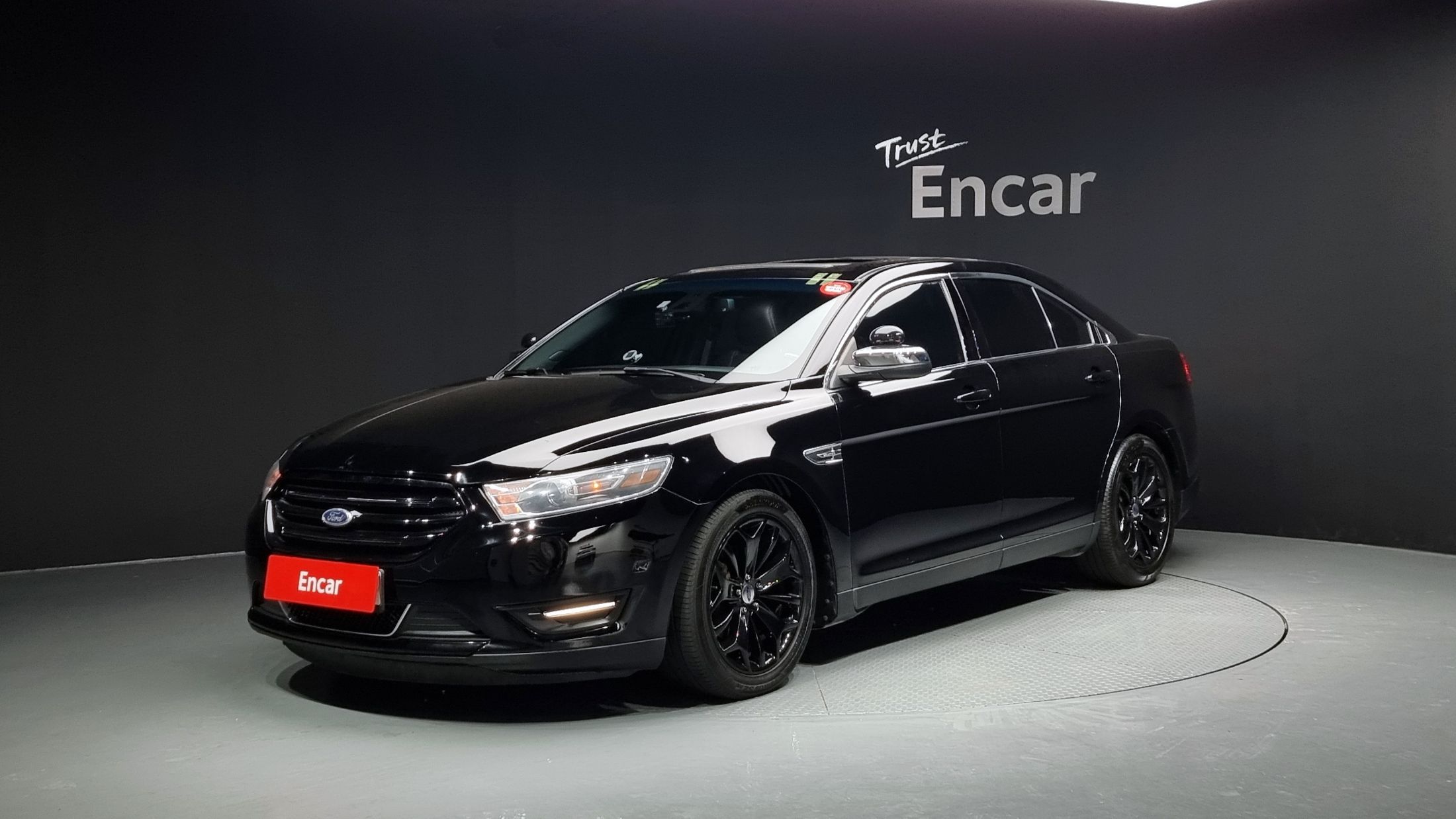 FORD TAURUS