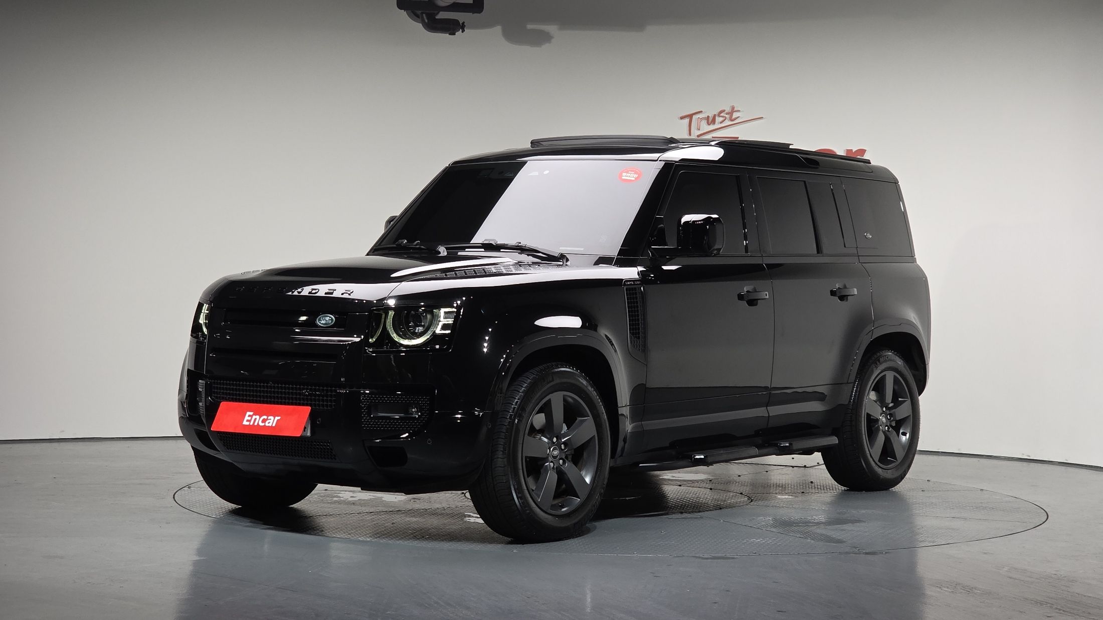 LAND ROVER DEFENDER L663 2023