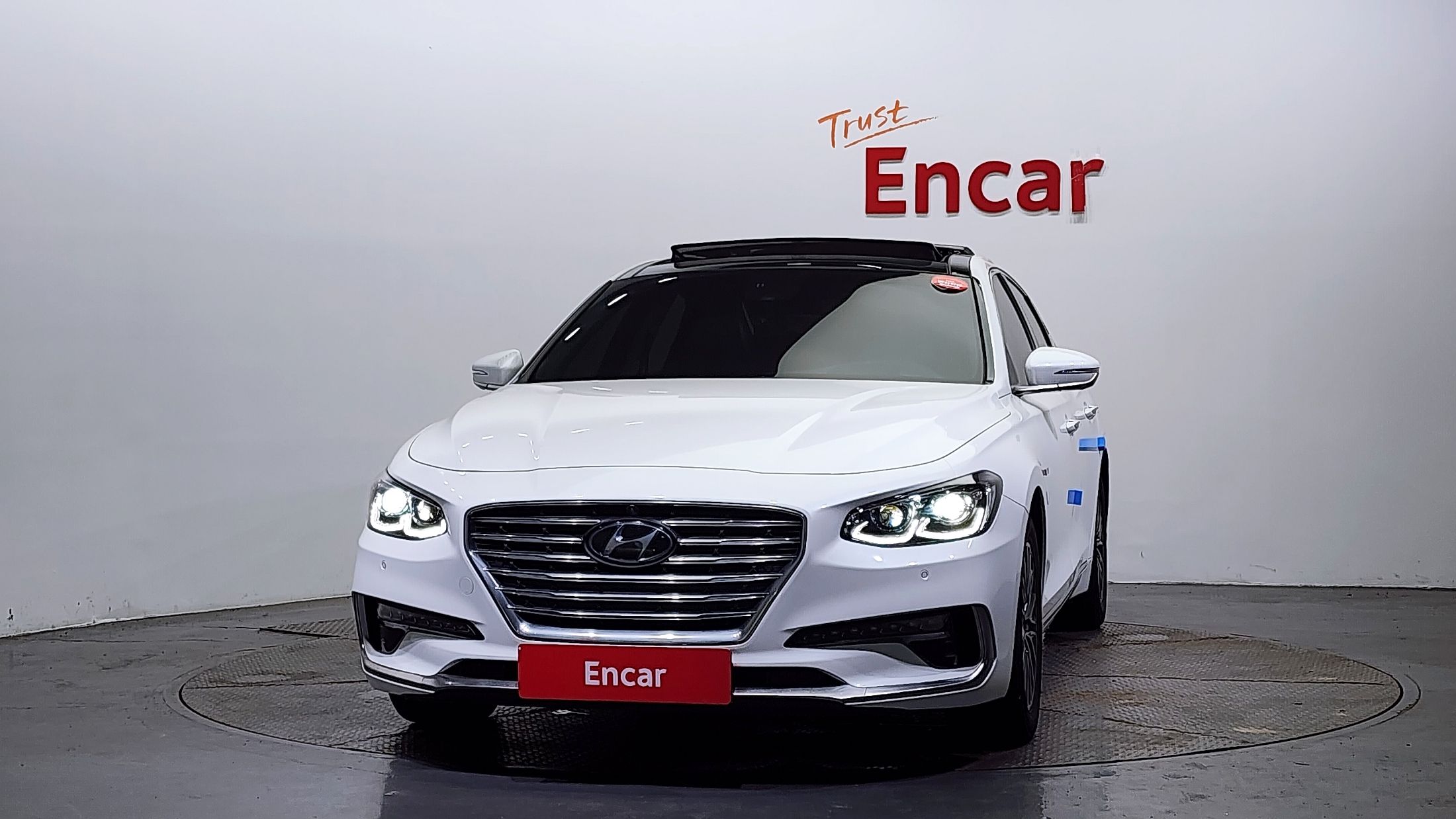 HYUNDAI GRANDEUR IG HYBRID 2017