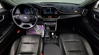 HYUNDAI GRANDEUR IG HYBRID 2017
