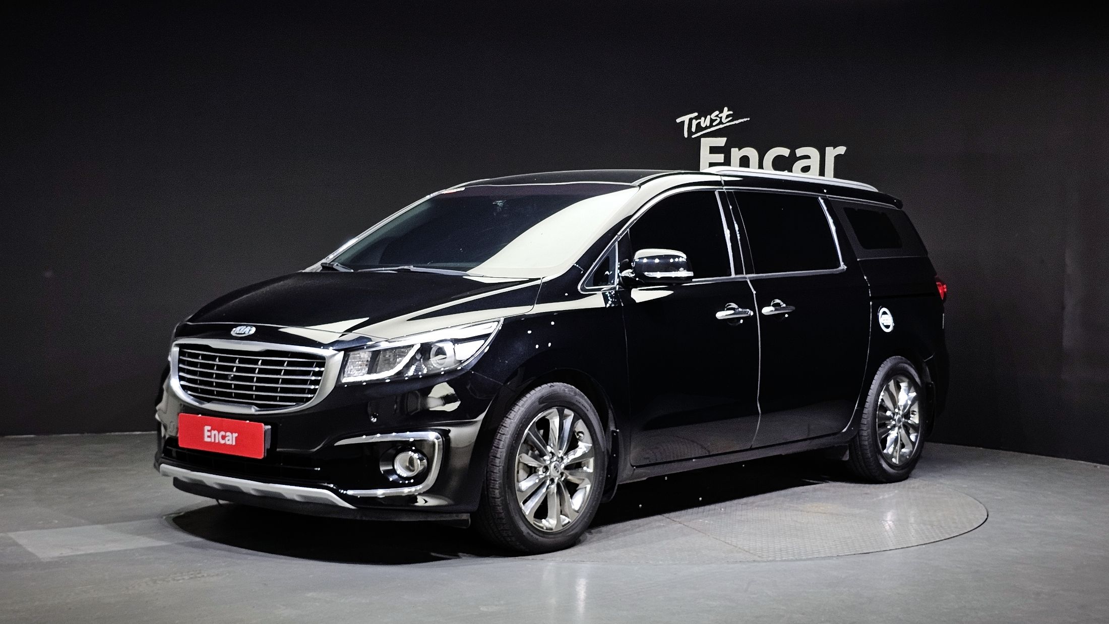 KIA CARNIVAL 2016