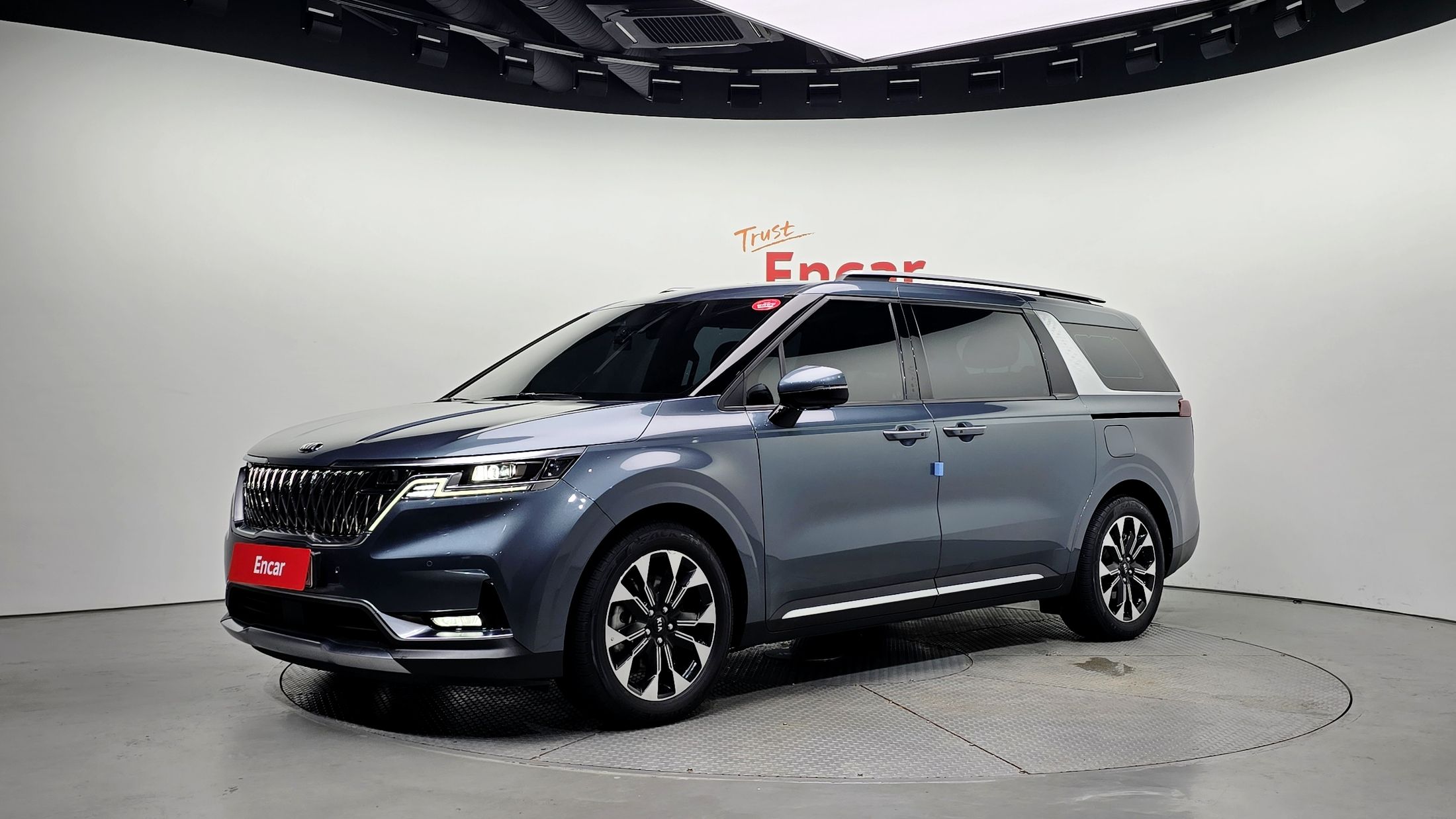 KIA CARNIVAL 2020