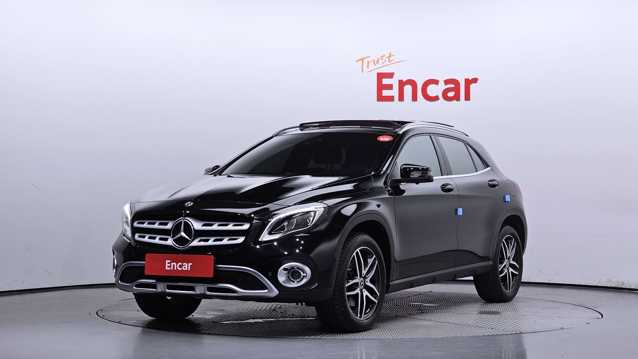 MERCEDES BENZ GLA-CLASS X156 2018