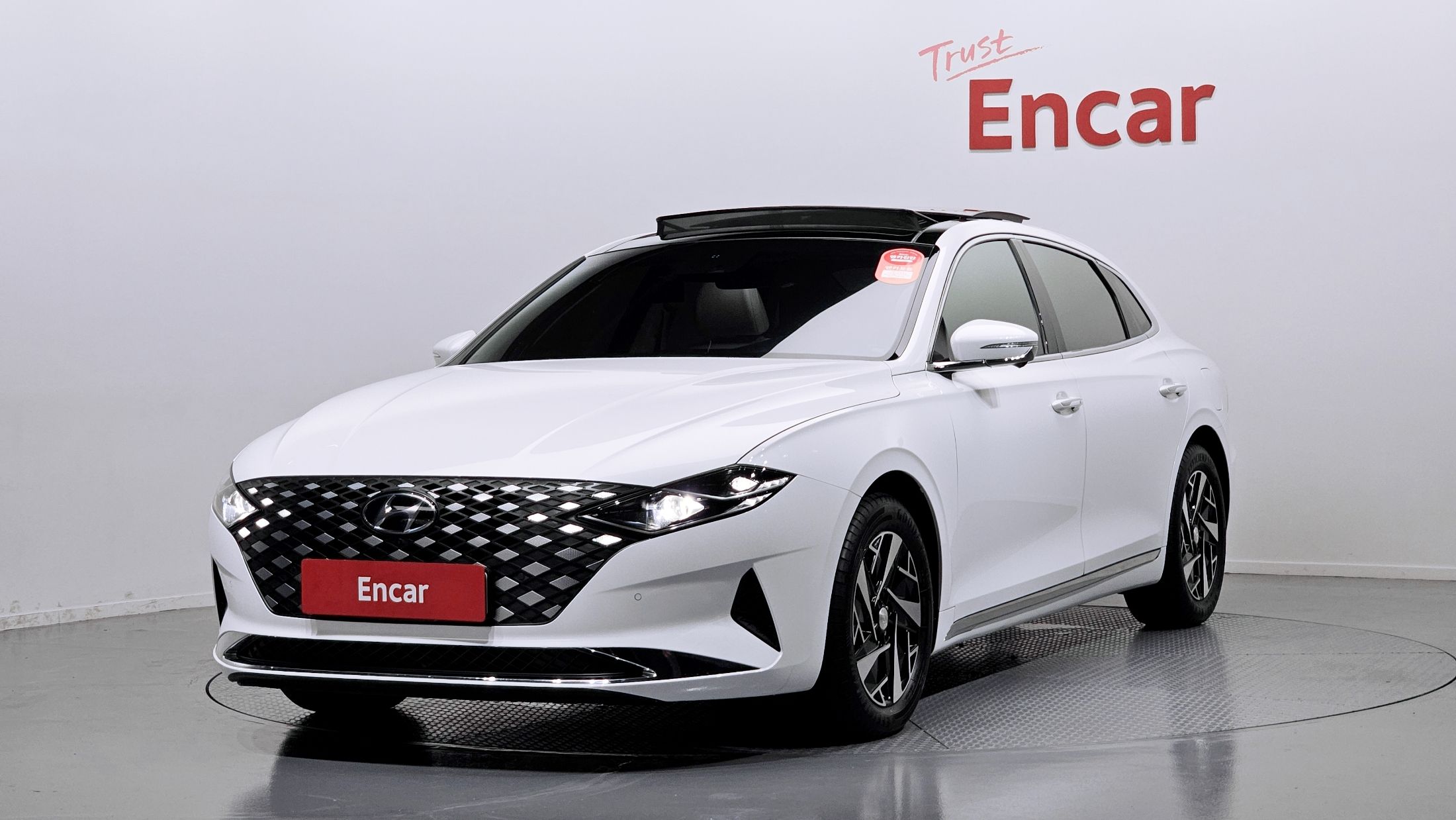 HYUNDAI GRANDEUR IG HYBRID 2022