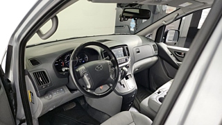 HYUNDAI STAREX GRAND 2020