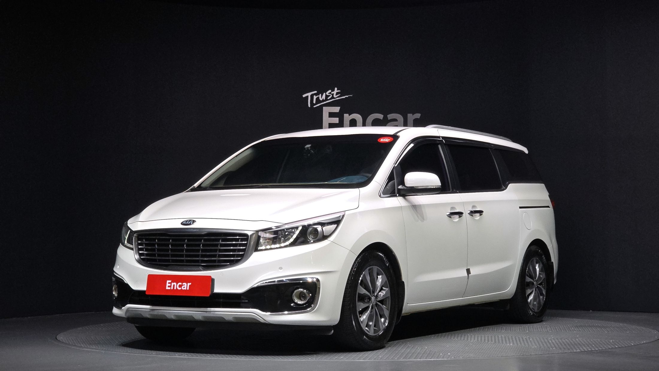 KIA CARNIVAL 2016