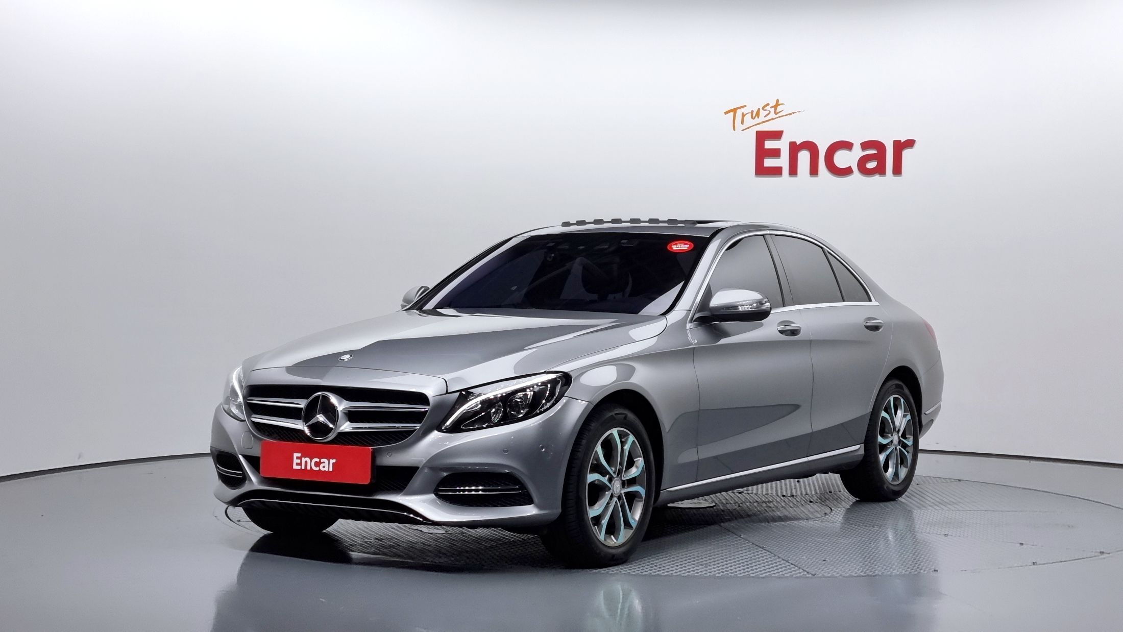 MERCEDES BENZ C-CLASS W205 2015