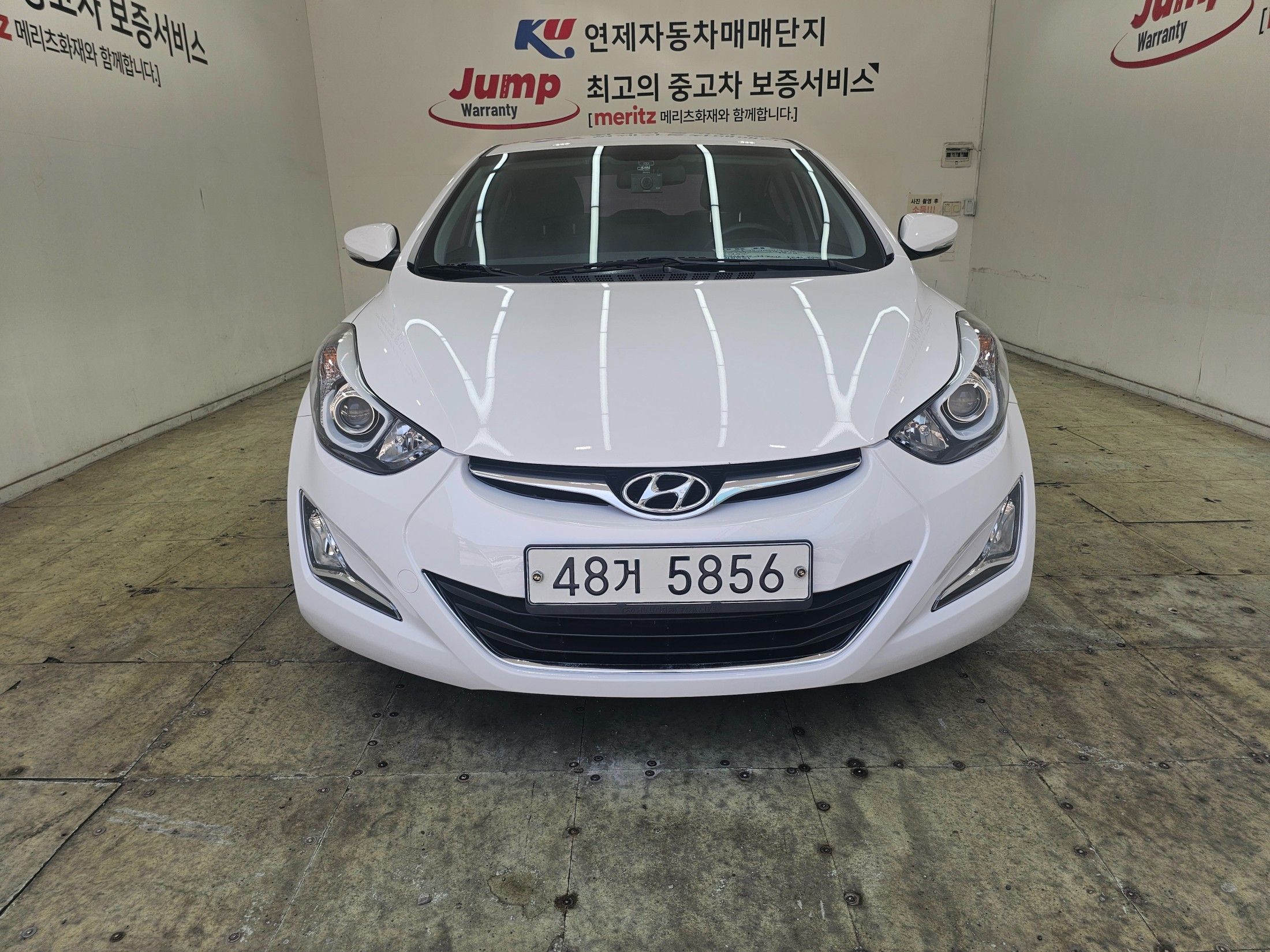 HYUNDAI AVANTE 2013