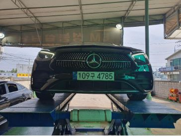 MERCEDES BENZ E-CLASS W213 2021