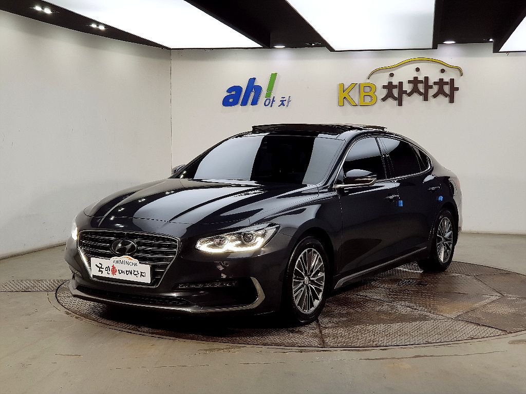 HYUNDAI GRANDEUR IG HYBRID 2017