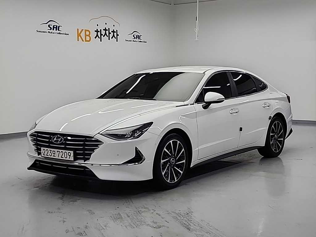 HYUNDAI SONATA DN8 2020