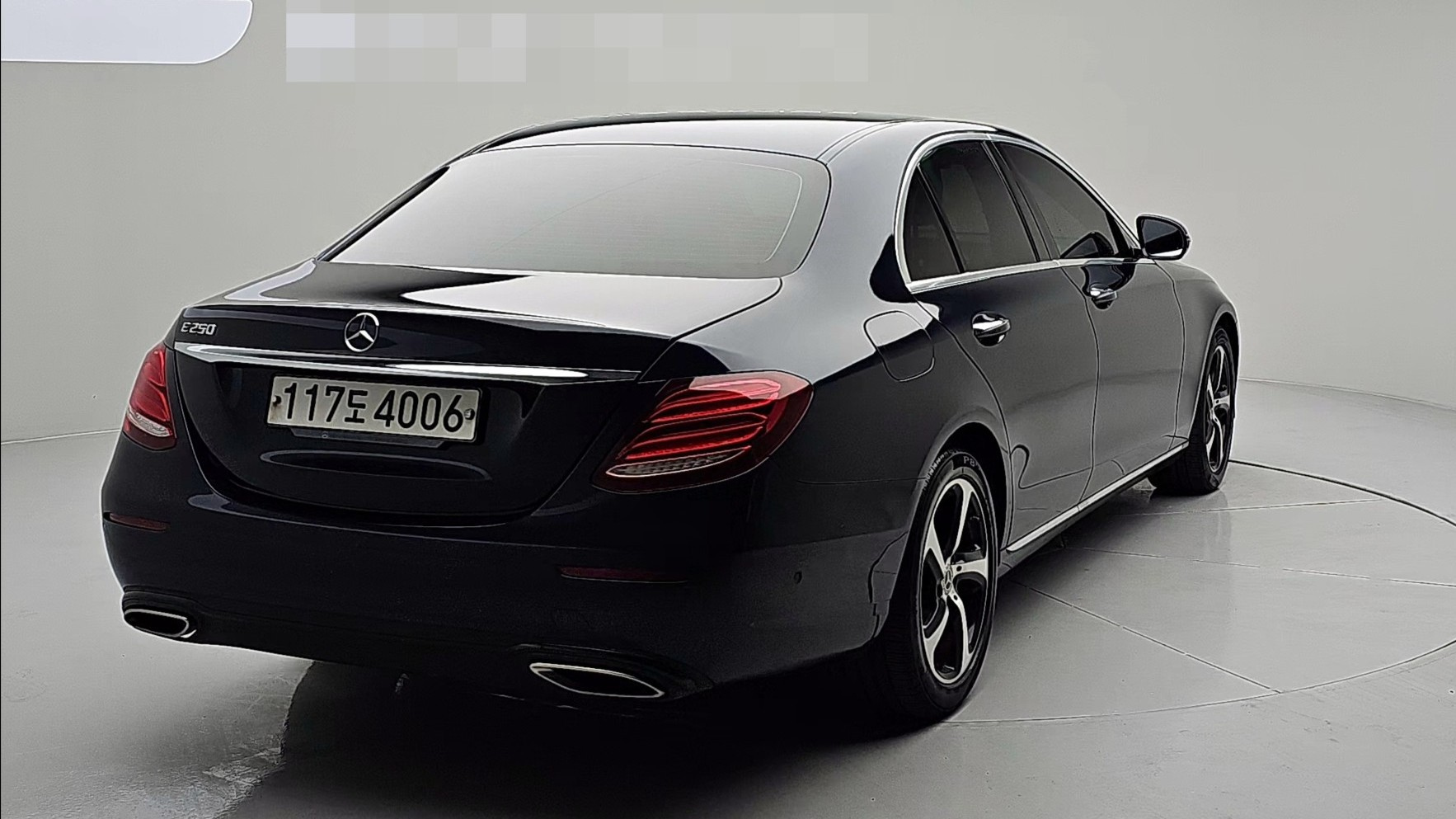 MERCEDES BENZ E-CLASS W213 2020