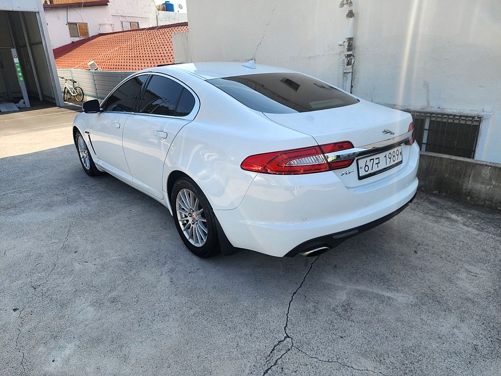 JAGUAR XF 2014