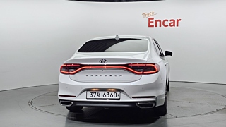 HYUNDAI GRANDEUR IG 2017