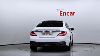 GENESIS G70 2018