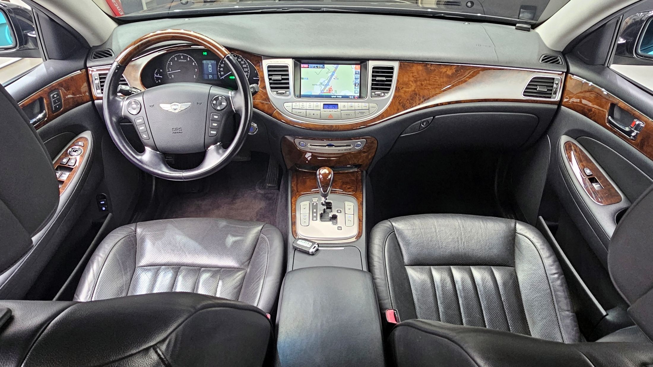 HYUNDAI GENESIS 2008