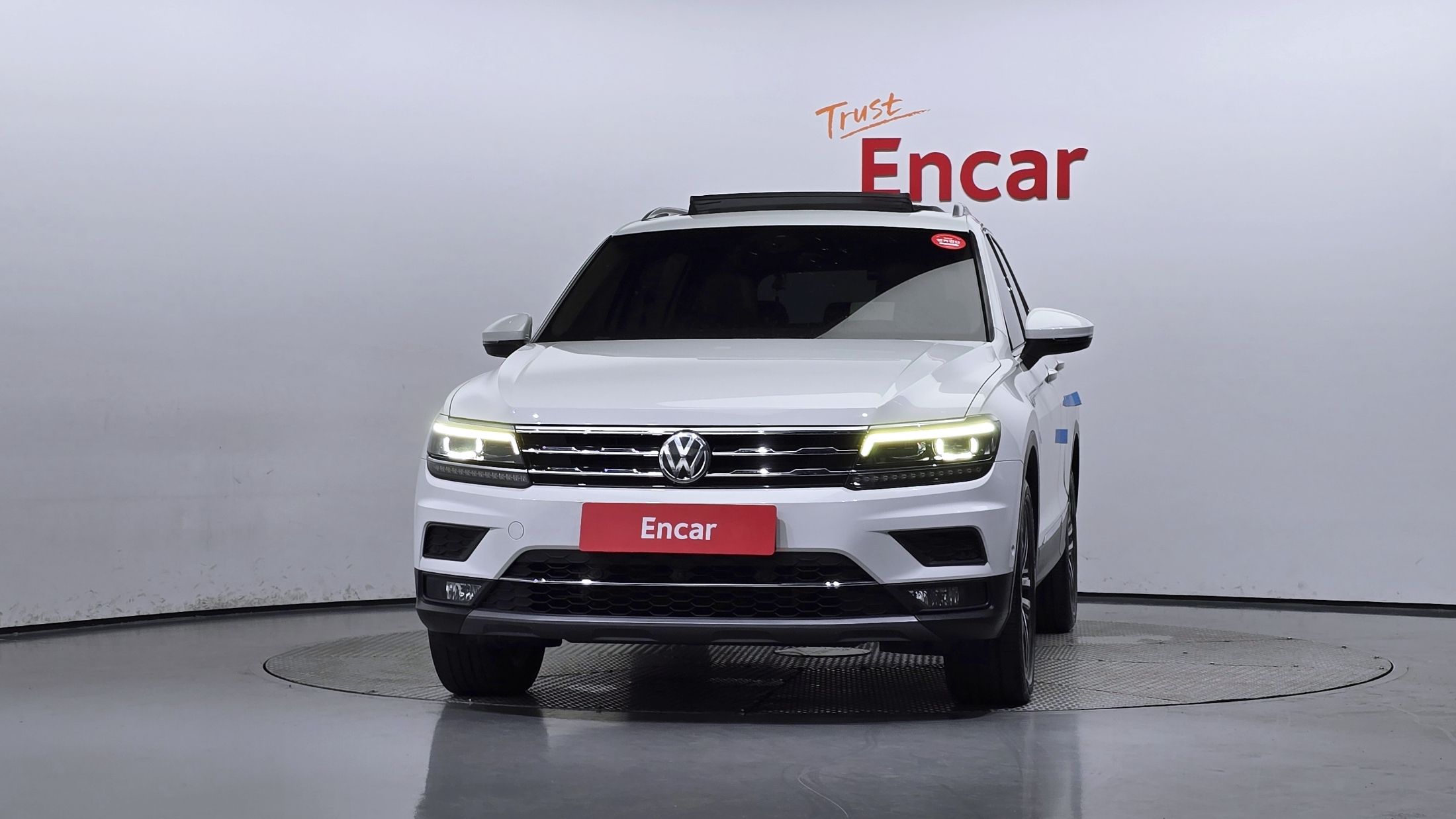 VOLKSWAGEN TIGUAN 2018