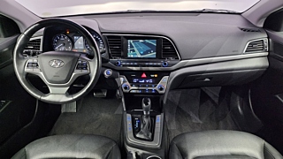 HYUNDAI AVANTE AD 2016